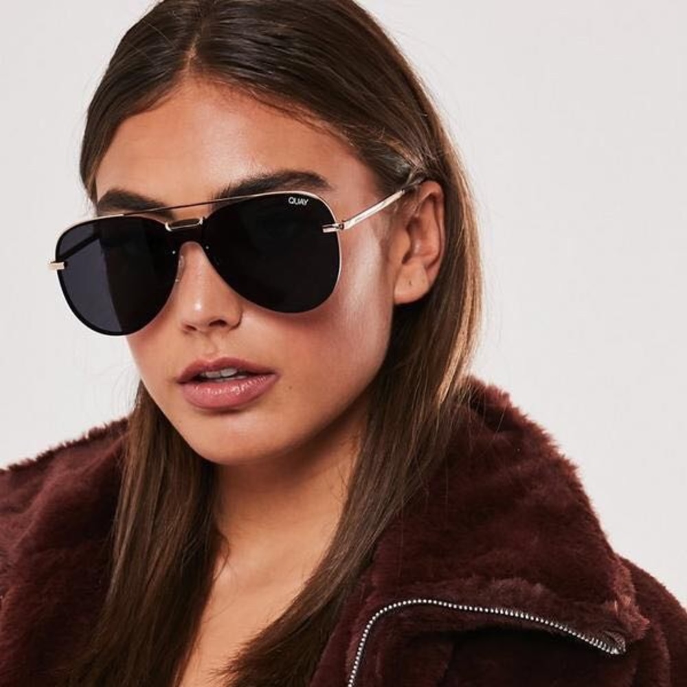 Quay x desi Perkins Notorious Sunnies